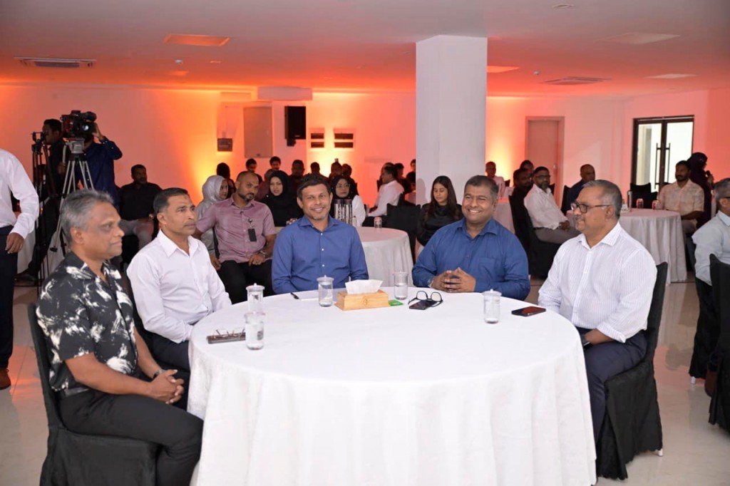Award haflaa gai aanmu mingandaa hilaafu video eh dhekki kamah bune, MMC ge massala majlis ah