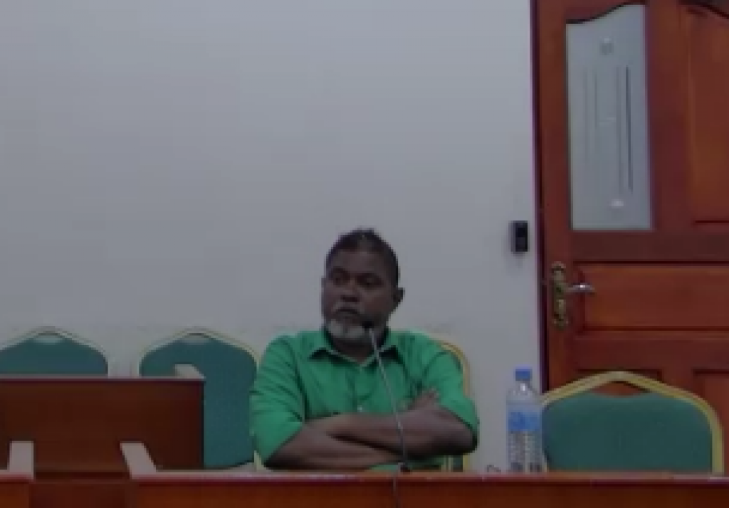 Mandey bandhun dhookohlaifi 