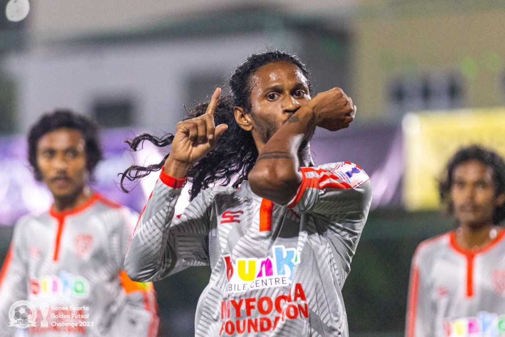 Molhakaaeku Gamaai Vaadhoo kuriyah, Naivaadhoo aai Foakaidhoo zone semi yageen koffi