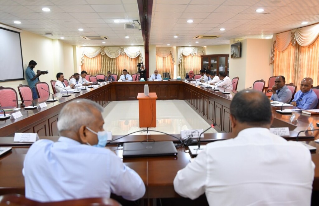 Resort kuli kuda kurumuge bill in dhaulathah libey aamdhanee inn 590 million rufiyaa madhuvaane: MIRA