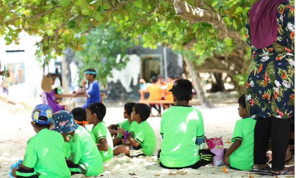 Fiyavathi hiyagai ulhey kudhinge hafuthaa picnic alun fashaifi