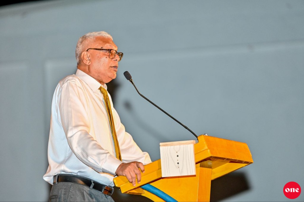 Nasheed ulhenee MDP ah riyaasee inthihaabu gelluvaalan, efadha bayaku leadership gai thibegen nuvaane: Shareef