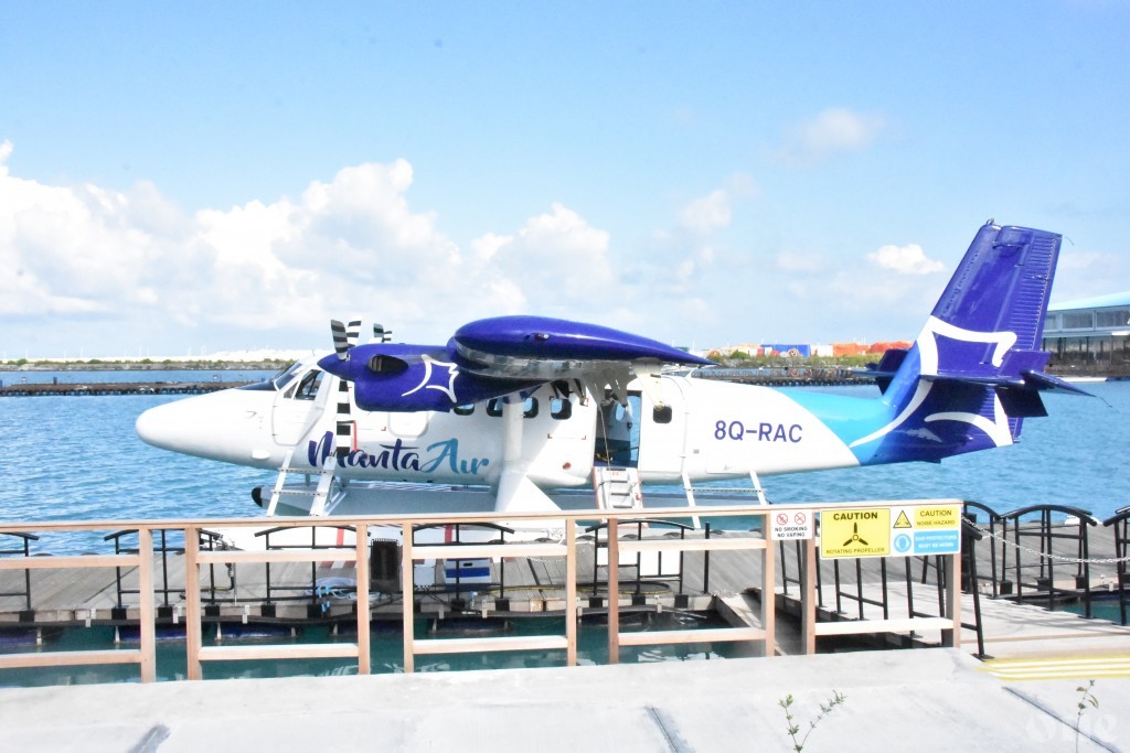 Manta Air begins seaplane flights with new lounge