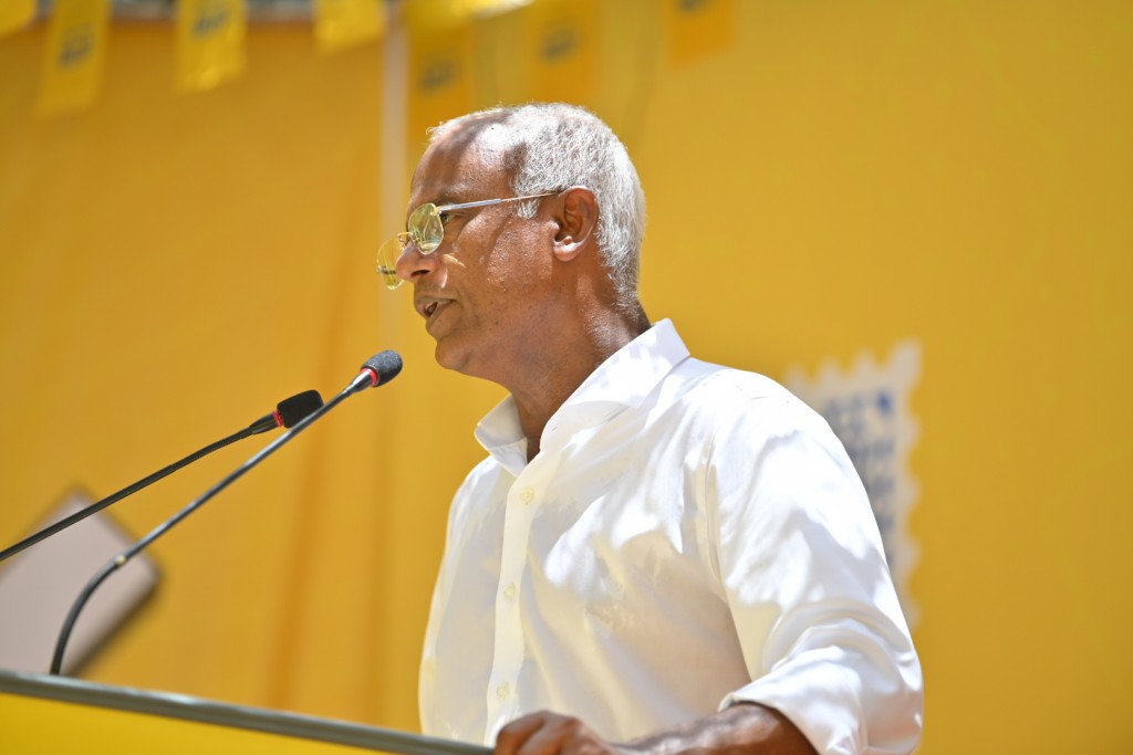 Mi gaumah kameh kohdheyne ehen bayaku neiy, maazee gai vaadhaverin faisaa ah vee ihumaalu: Raees