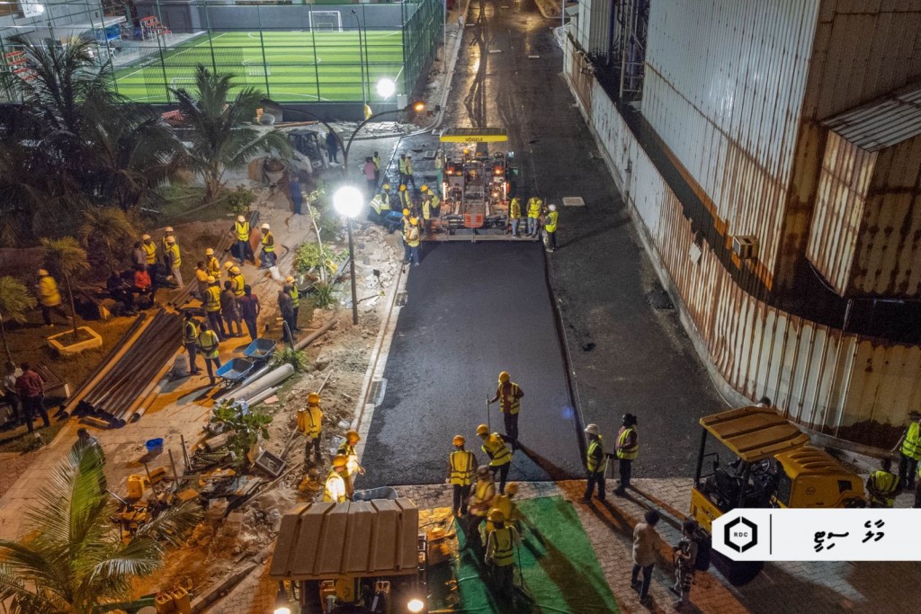 Ameenee maguge hadhamundhaa baigai thaaru alhan fashaifi