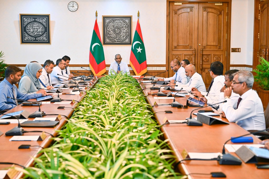 Hanguraama aa gulhigen dhiveheennah kurimathivaa dhathithah hallukuran vazeerunge committee eh ufahdhaifi 