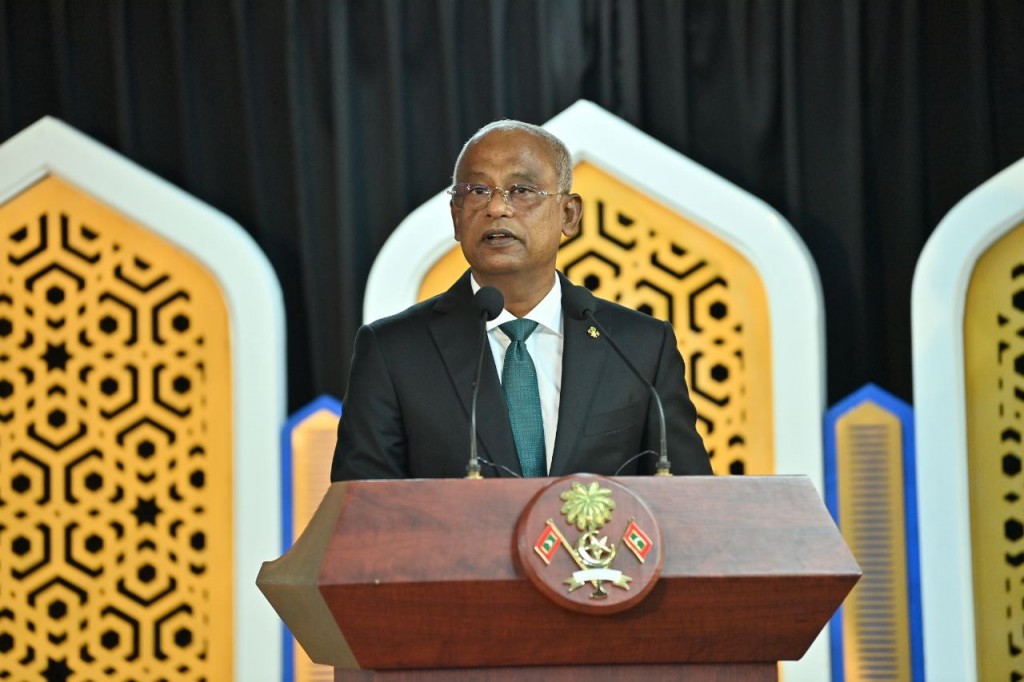 Raajjeygai gina haafizun thibi namaves egothugai dhemi thibumah kurevey masaikaiy madhu: Raees