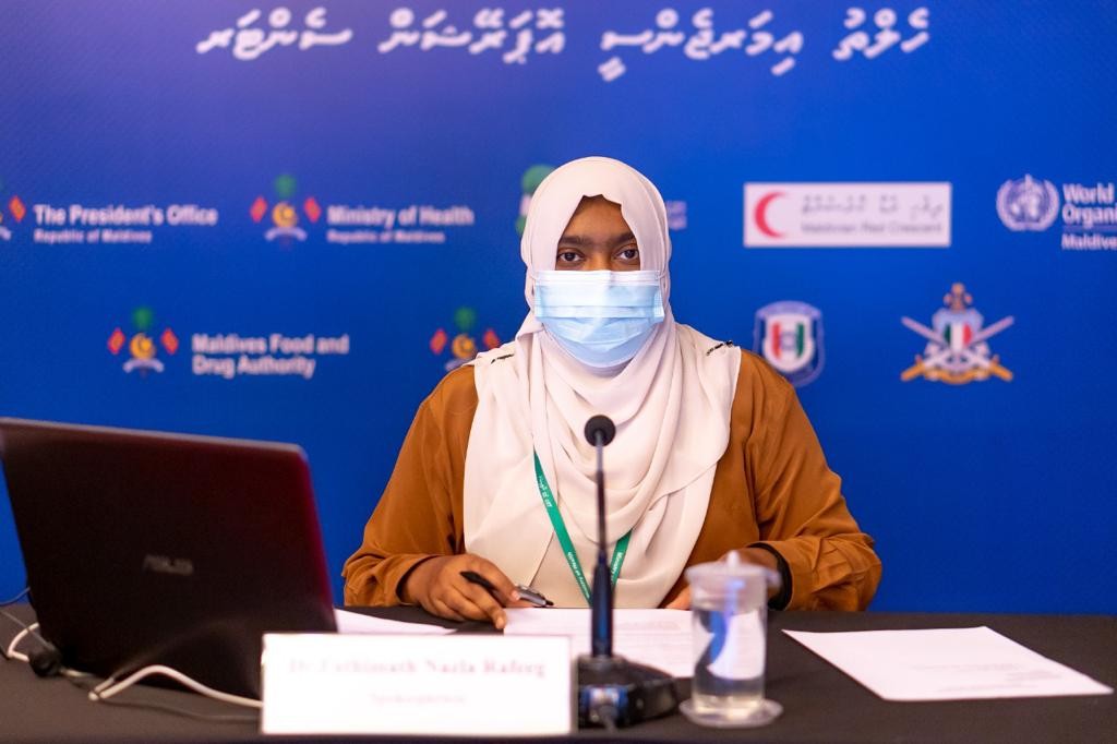 Raajjeyge aabaadheege 20 inn sahtha meehunnah beynunvaa Covidge Vaccine hiley libeyne: Dr. Nazla