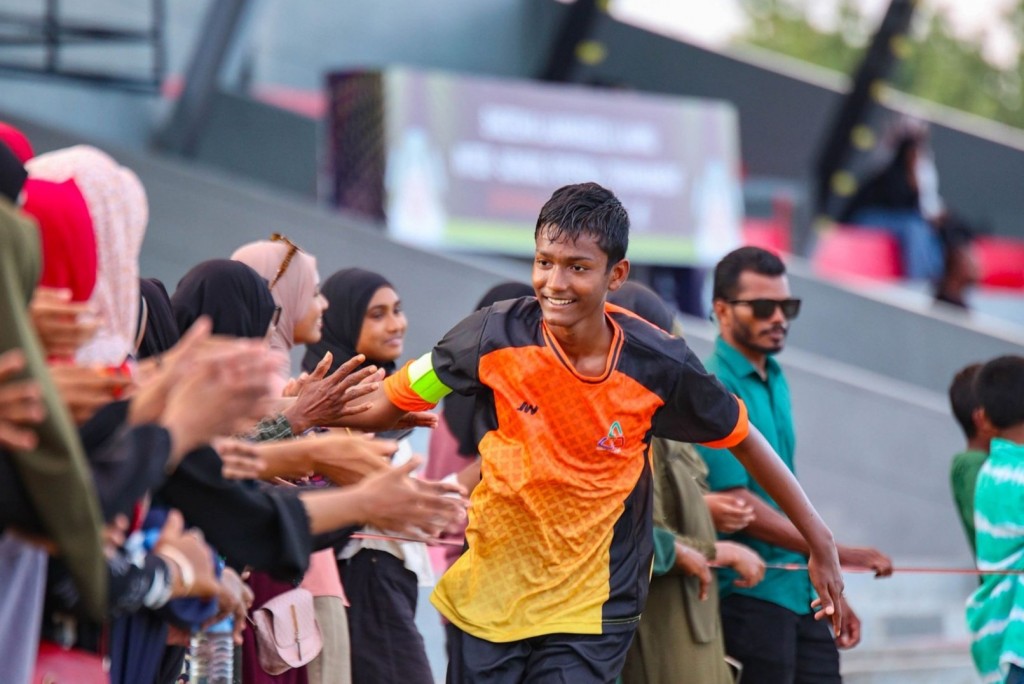 Laamaseelu Laamu Inter School football mubaaraiyy: Ihahdhoo aai Hamad semi ah