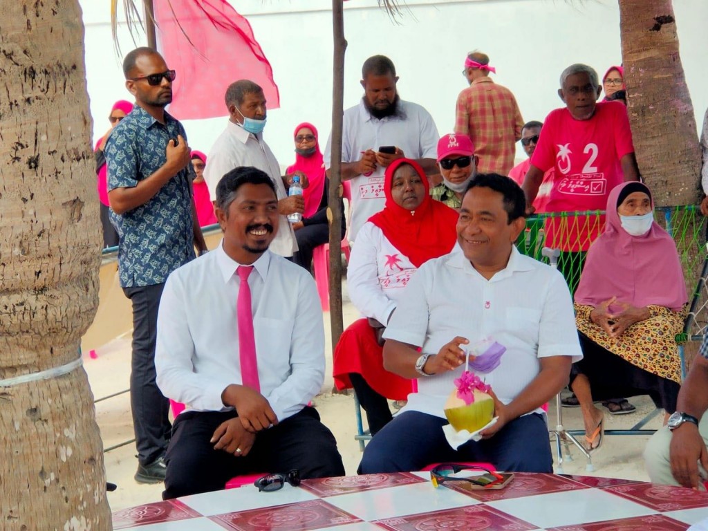 Kurendhoo Council ge Raees hovumah beyvi inthihaab PPM ge candidate kaamiyaabu koffi