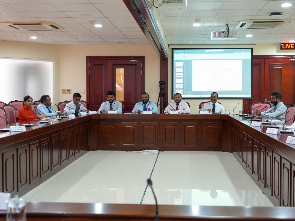 Uvaalaane kunfunithakaai ehkohlaa kunfunithakuge list eh ekulavaalaifi