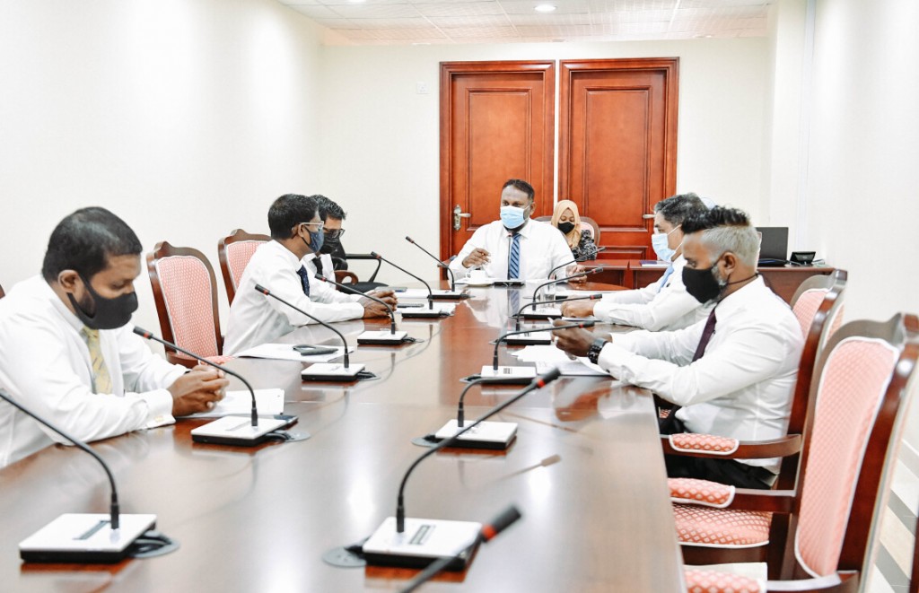 Hiyaa Flat thakuge petition aa gulhigen Committee inn Raees Solih aa bahdhalu kuran ninmaifi