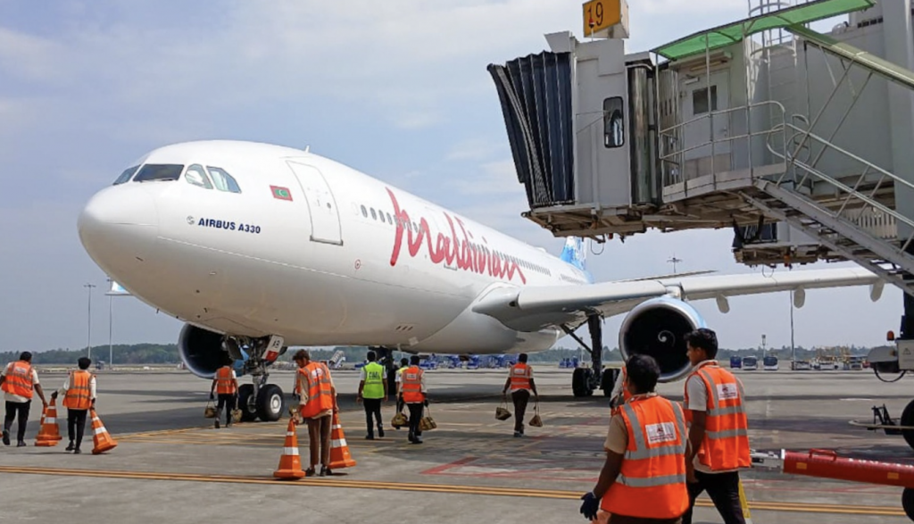 Maldivian aa gulhigen Lanka ah 3.8 tonne ge asaasee thakethi fonuvanee