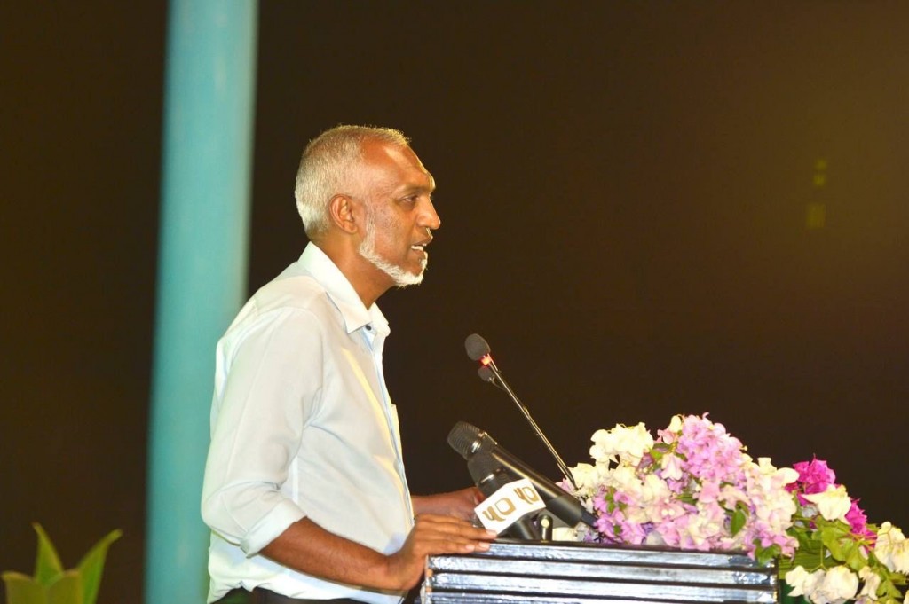 Muizzuge vaudheh: vazeefaage biruverikameh noannaane, ehves meehaku vaiykeh nukuraanan