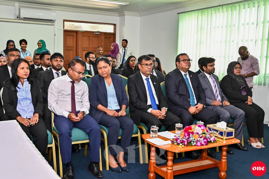 Uththama fandiyaarah jumla 91,000 rufiyaa aaeku court thakuge fandiyaarunge musaara bodu kuran faaskoffi