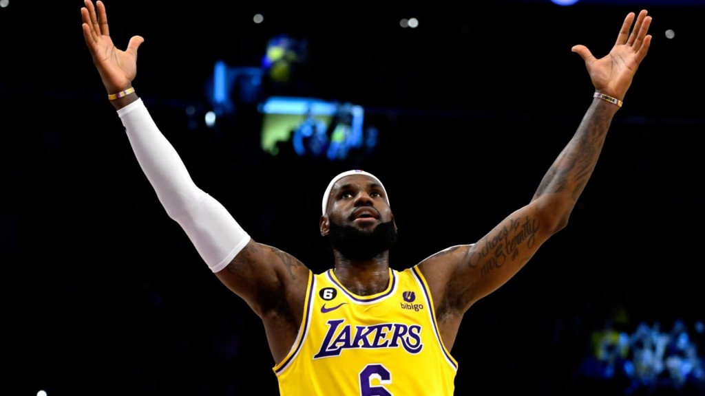 LeBron James, NBA ge 39 aharuvee point record muguraalaifi