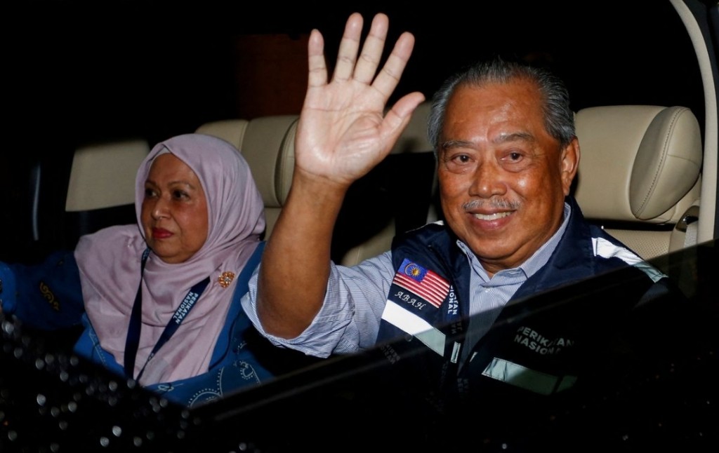 Ehvves bayakah aghulabiyyathu nuhoadhunu inthikhaabahffahu Malaysia ge boduvazeerukamah vadaigannavaanee kon beyfulheh?