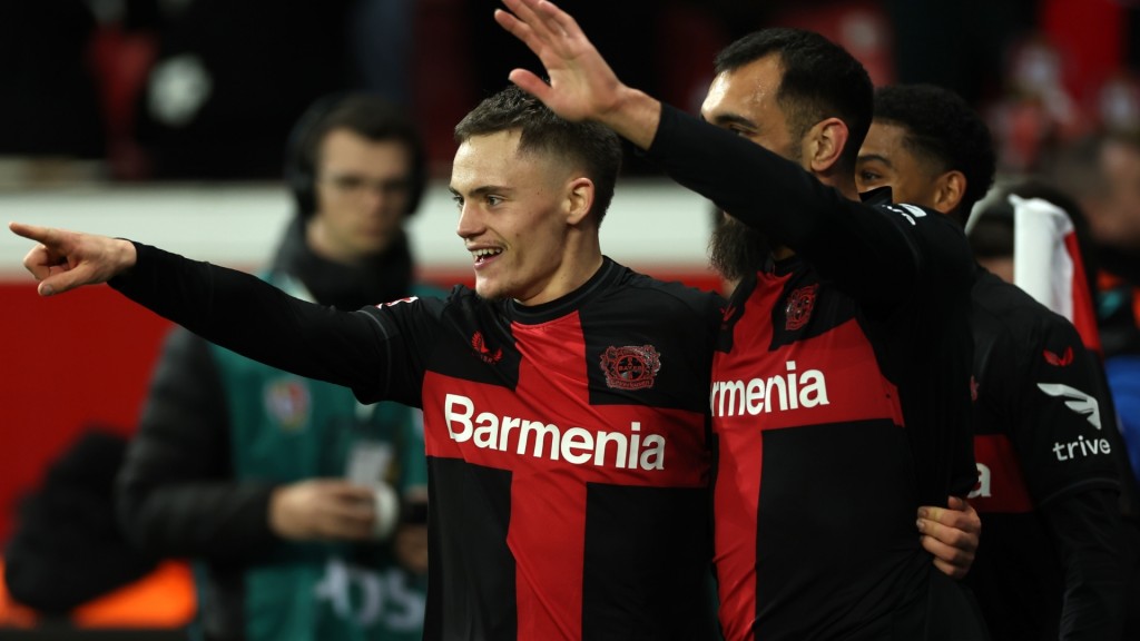 Leverkusen ah huttumeh neh, 10 point ge lead dhamahattaifi