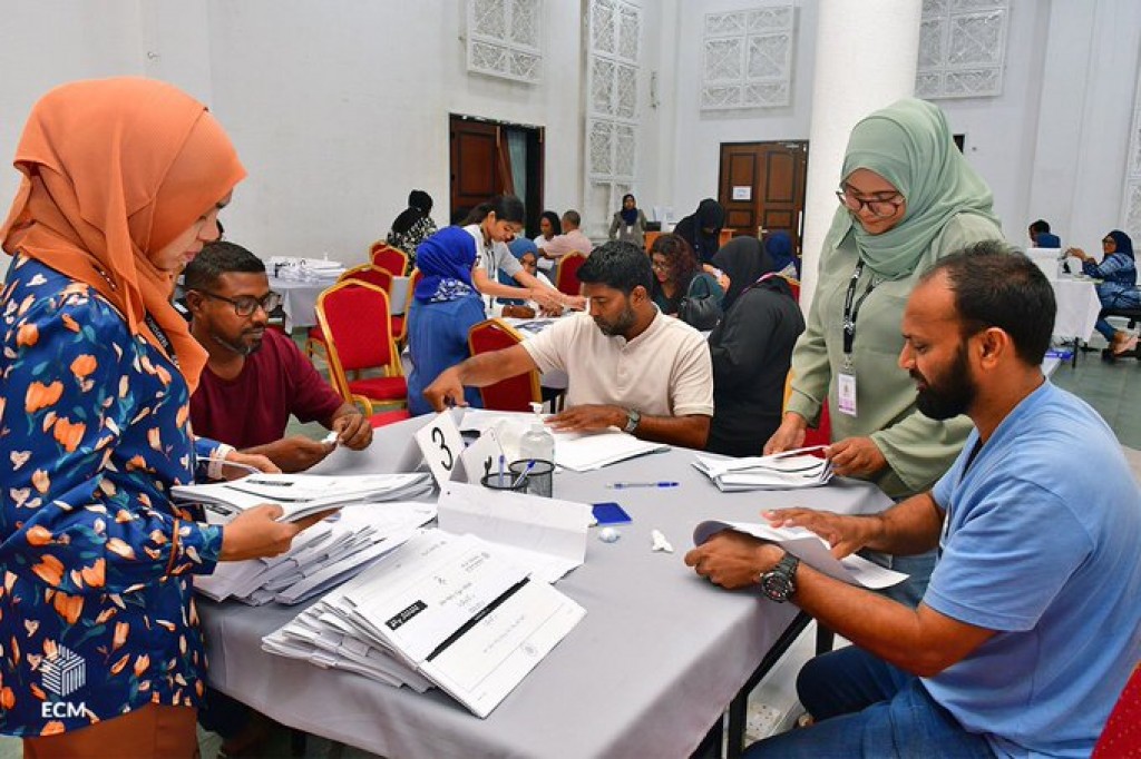 Vote karudhaahaai idhaaree samaanu rahrashah fonuvan fashaifi