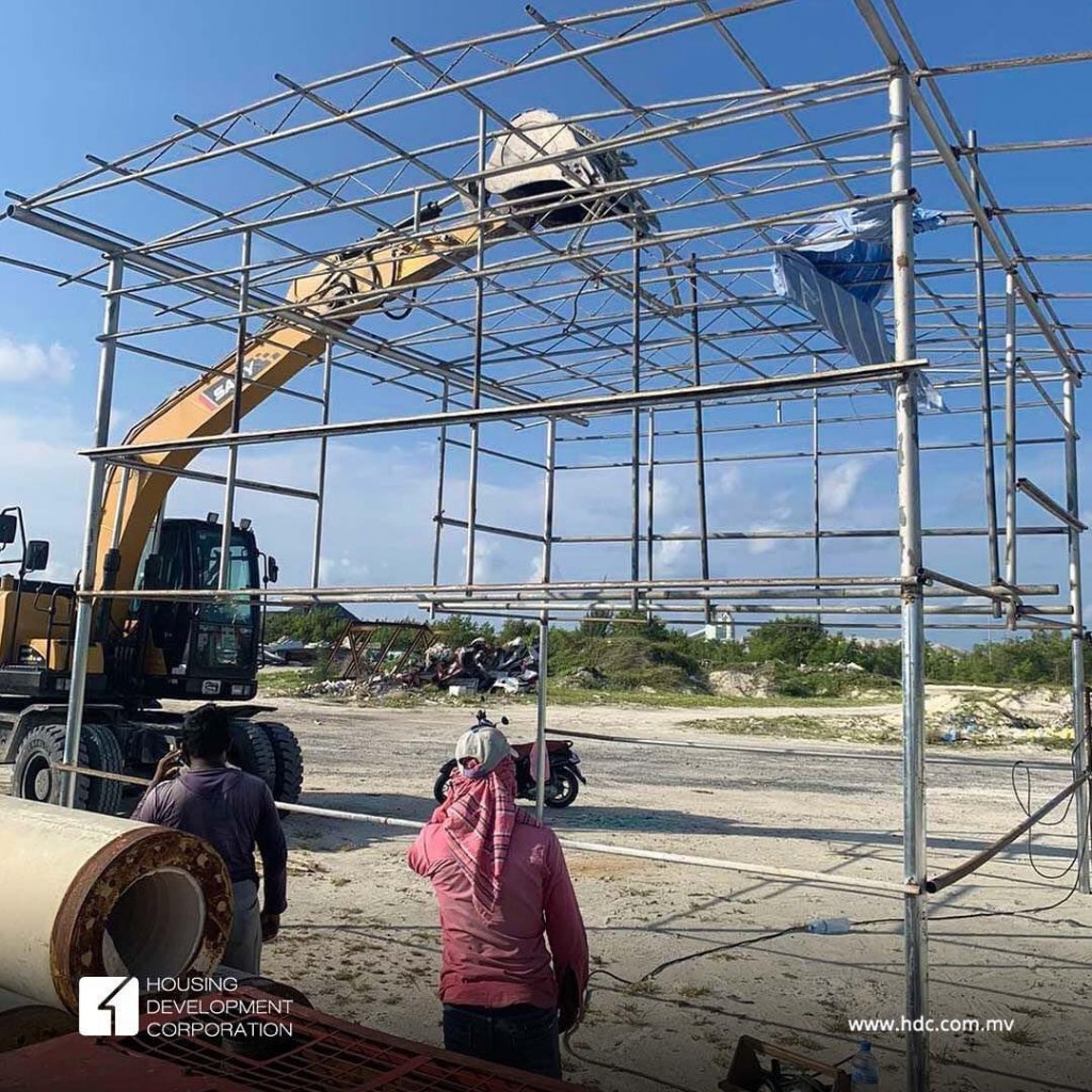 Hulhumale' dhevana fiyavaheegai hadhaa Dingy hut ge 50 insahtha ninmaalaifi