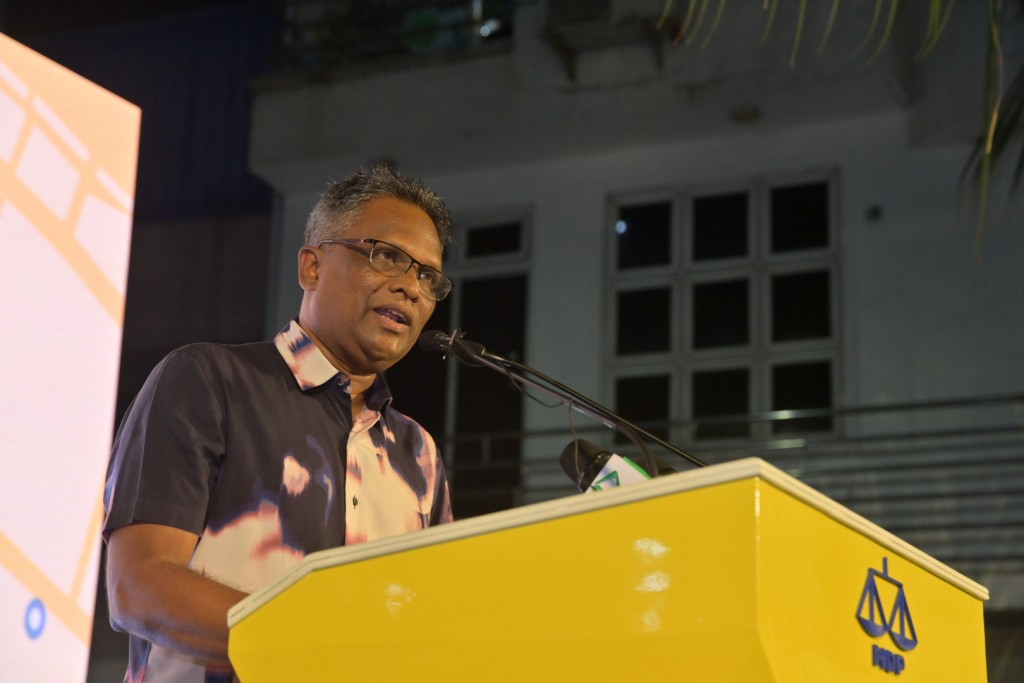 Azim ge ilthimaas: Ranuge furusatheh gelluvaalan anehkaaves fithuna aai dhogu gaboolu nukuraathi!