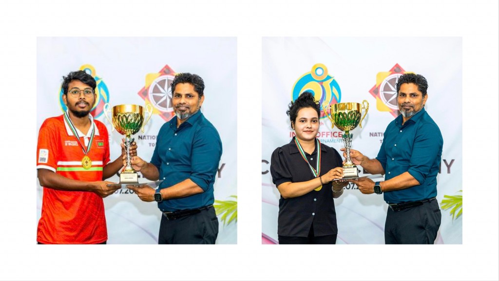 Carrom champion kan anekkaaves Azmeen aai Vidhaadh ah