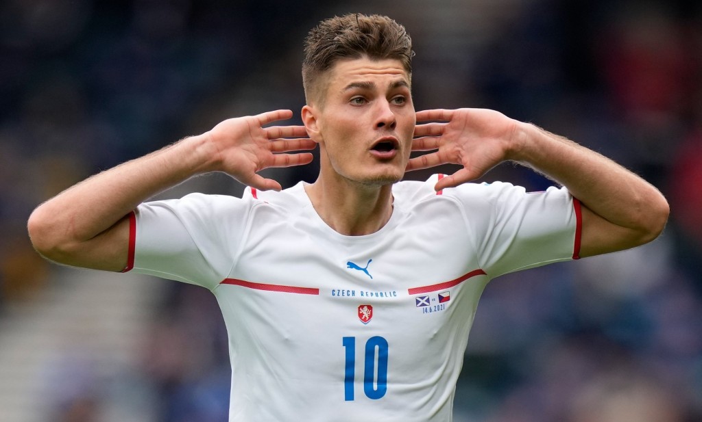 EURO 2020: Scotland ge thaareehee feshun hiyydhathi, Czech ge thariakee Schick