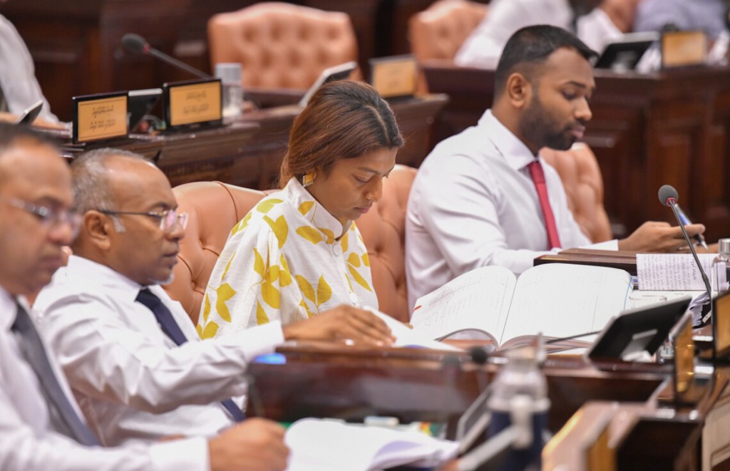 Tax bill ge vip lainaa hilaafuvi MDP member innah fiyavalhu alhanee