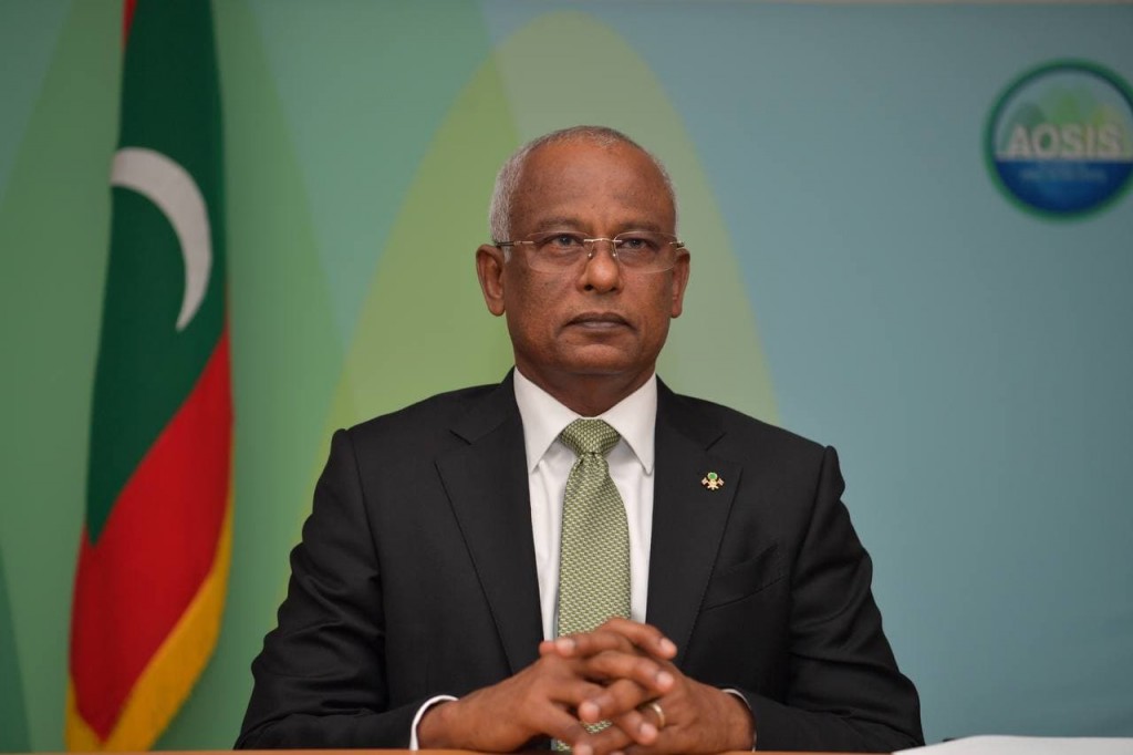 Moosumee haassa haalaiythah meduverivefaivaa gaumuthakah dhey eheeakee ekamah ekasheyne faseyhain libey ehcchakah vaan jehey: Raees