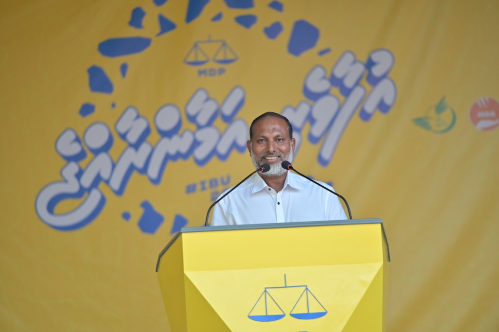 Raees Solih noon Raees eh nama, coalition ah nisabaiyvaa meehun magaamuthakun vakikuraane: Imran