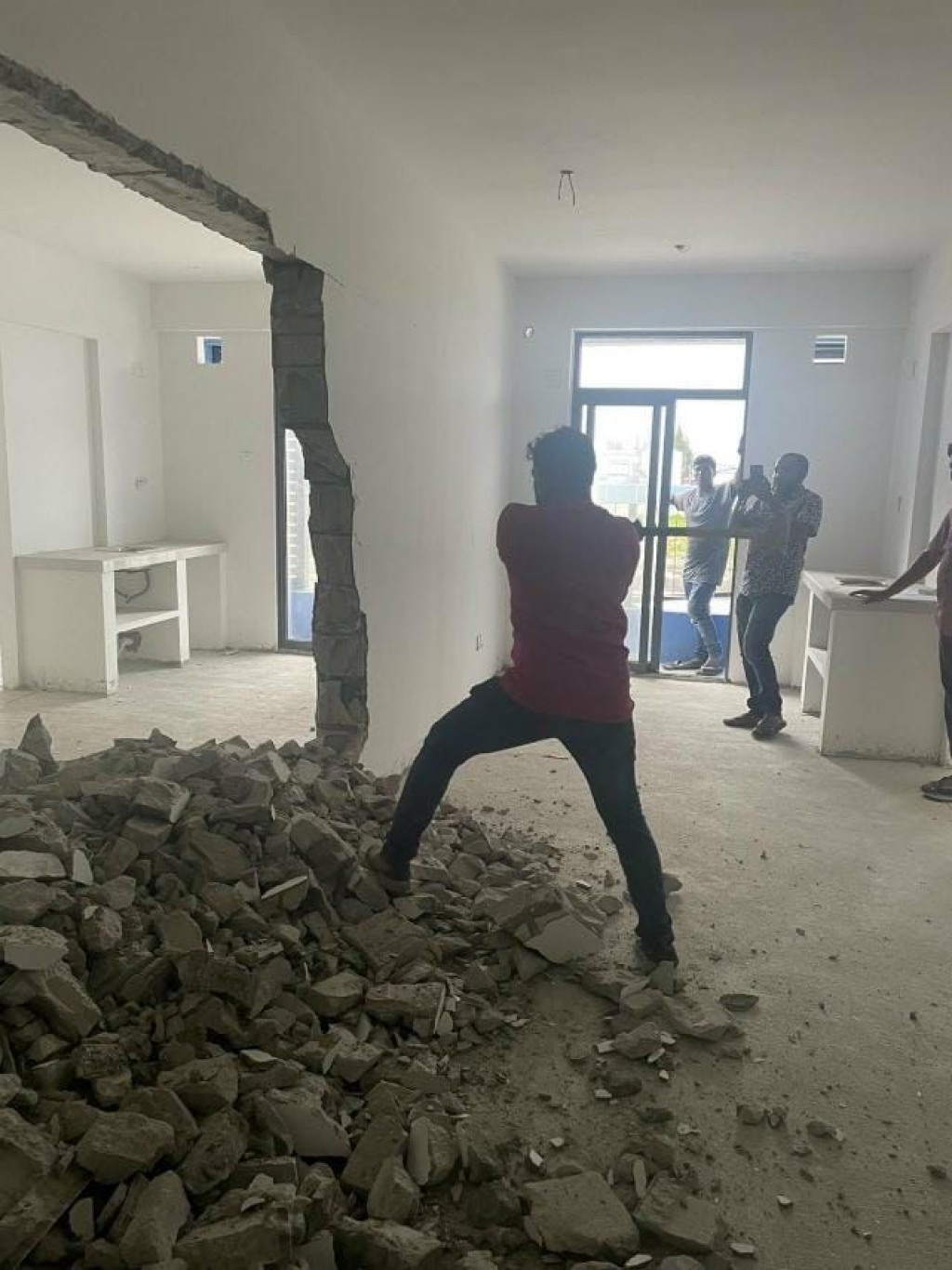 Faaru thalhaalaafai vanee supermart hingan dhe unit ehkkollan: HDC
