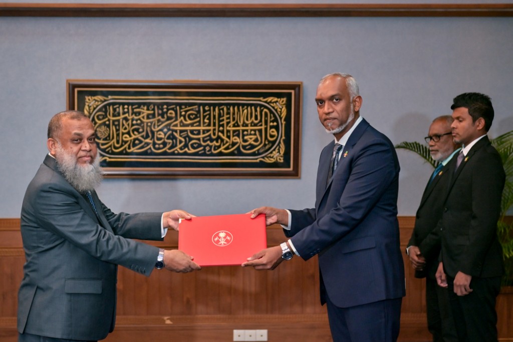 Islaamee marukazuge iss imaamukan Sheikh Latheef ah