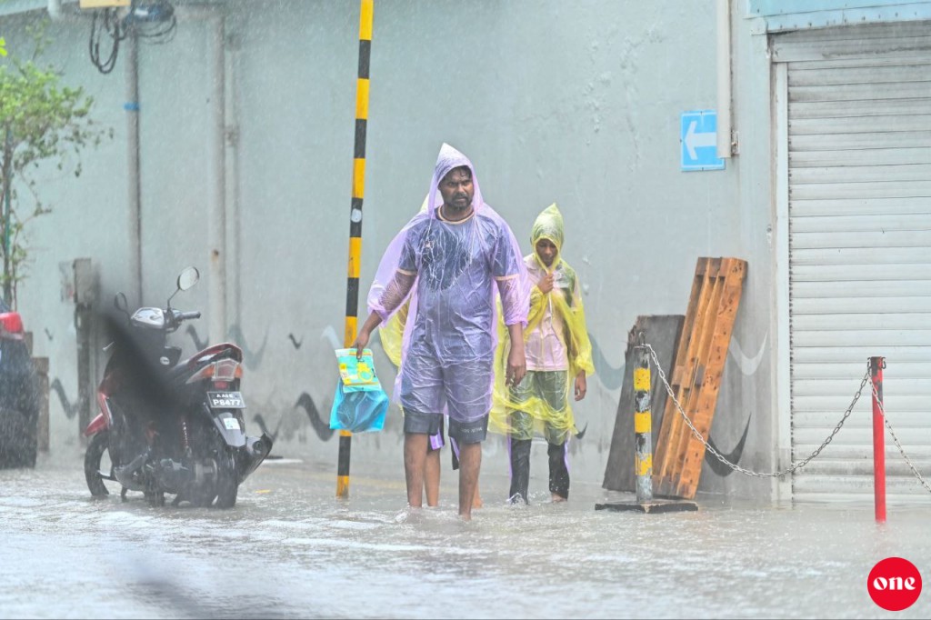 Male' fenu adeegai, adhives vehenee!