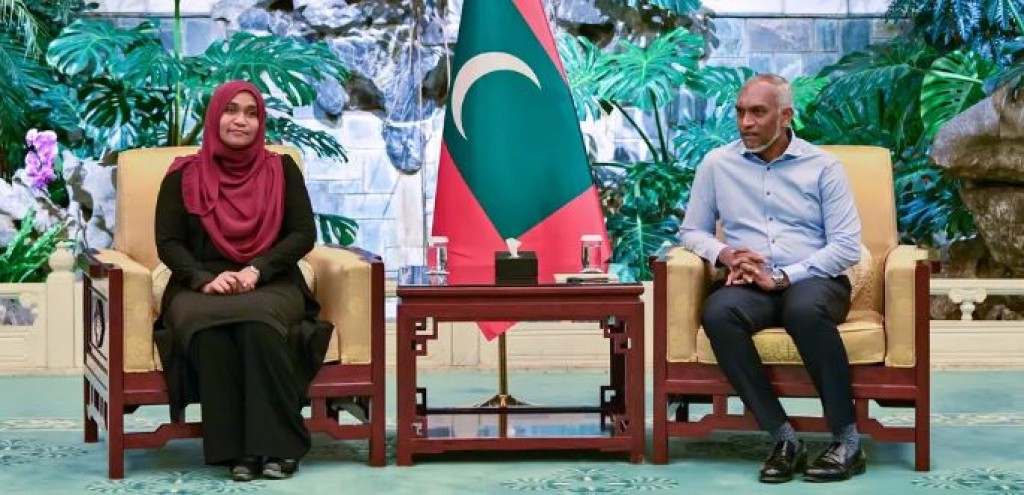 President concludes unofficial visit to Singapore