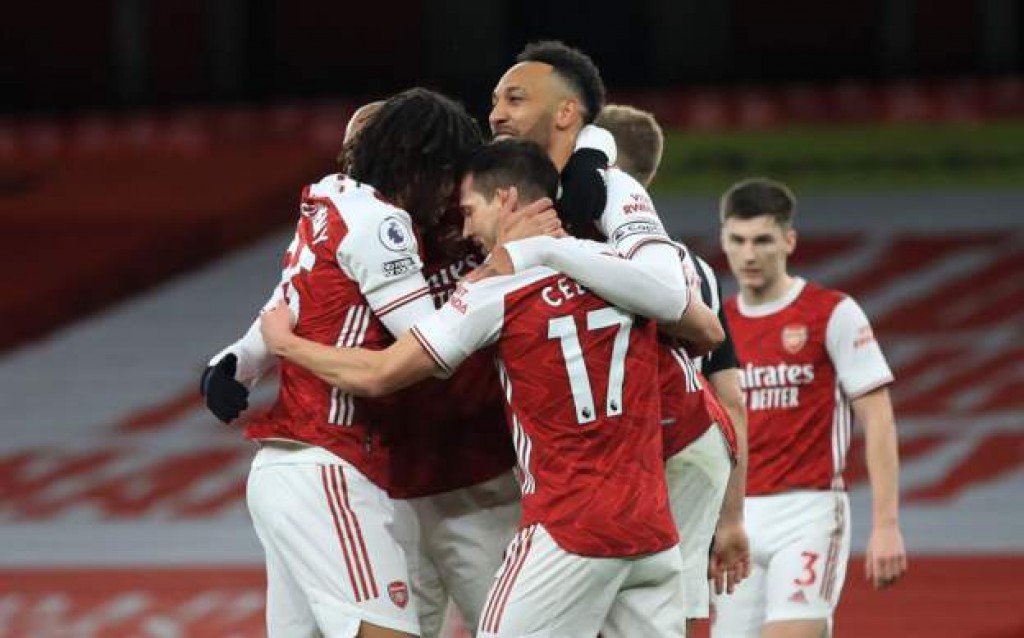 Aubameyang ge 2 goal, Arsenal ah faseyha molheh