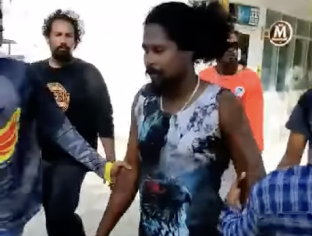 Mahmood ge maruge thuhumathukoh fuluhunnaa havaalu kuri Thoddoo dhe meehun dhookohllaifi