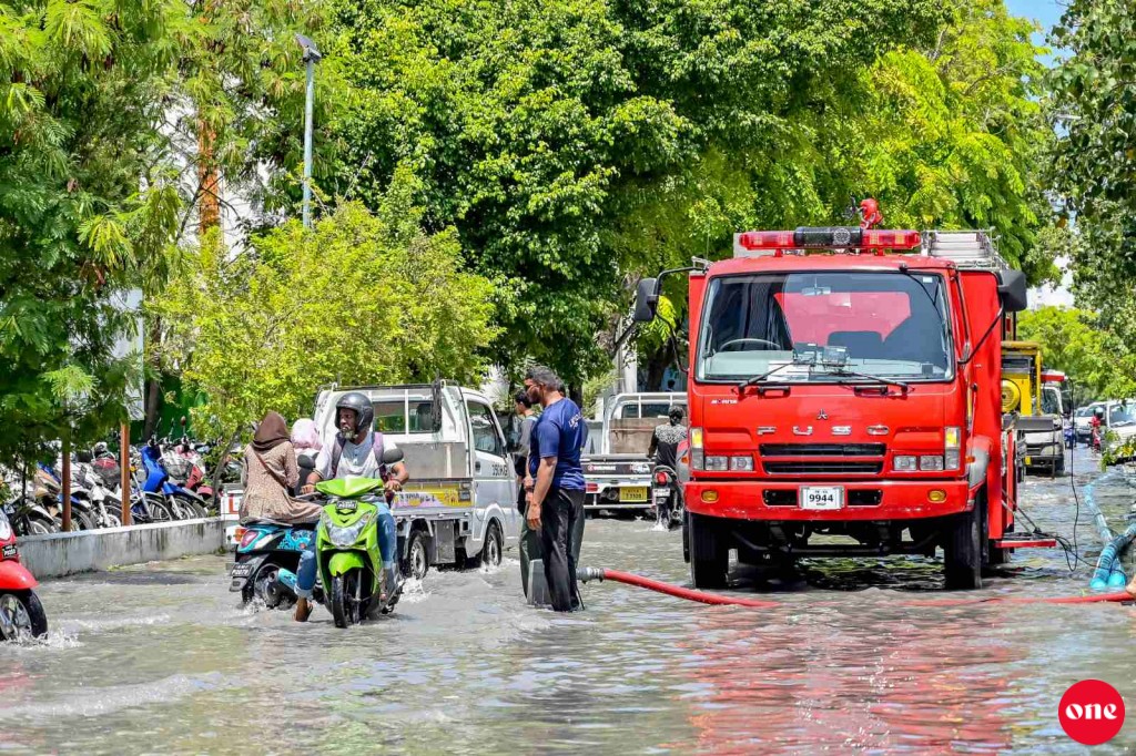 Raajeyge bodu bayakah gugurumaa eku visaara, Mulhi raaje ah hudhu samaalu!