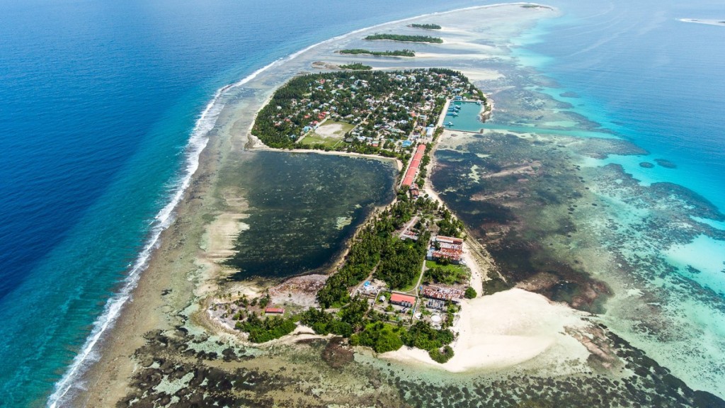 Kan'duhulhudhoo gai hingi maaraamaaree ehgai 2 meehakah zaham thakeh