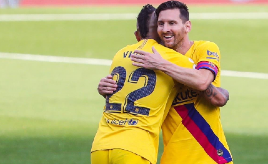 Barca molhuvi iru Messi ah anekkaa ves record eh