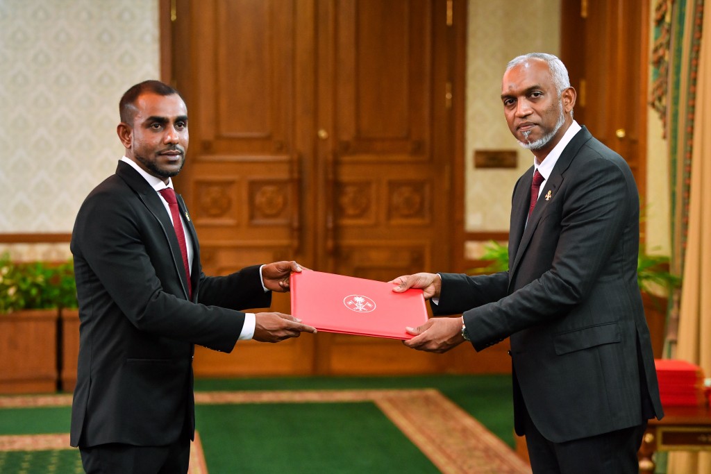 Gaumah hidhumaiykuran furusathu dhevvi kamahtakai Faisal ge shukuru Raees ah