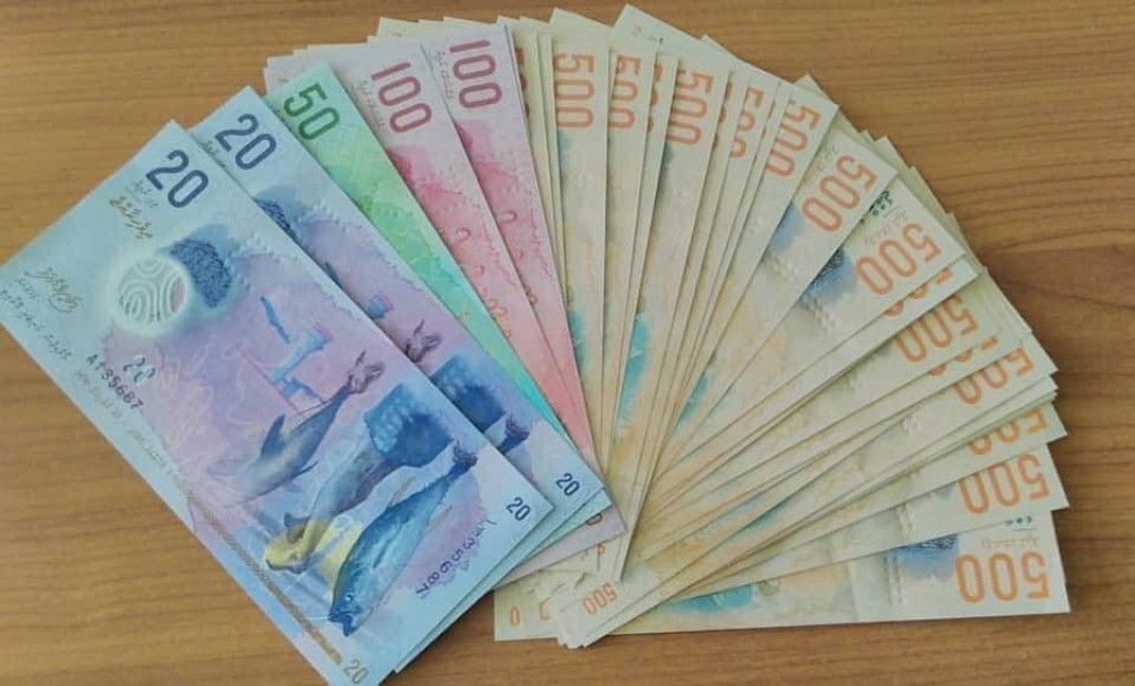 Aanmunge meehaku magumathin hovi 10,000 Rufiyaa fuluhunnaa havaalu kohffi, verifaraai hoadhanee