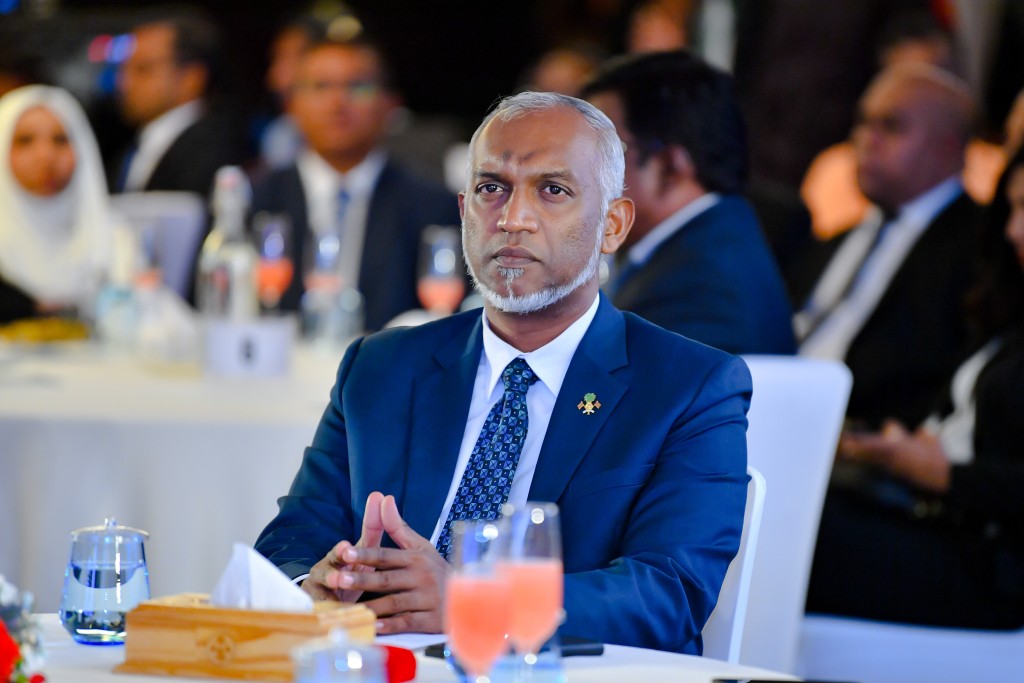 Construction industry akee anhenun ge baiverivun bodu industry akah hadhan jehey: Raees