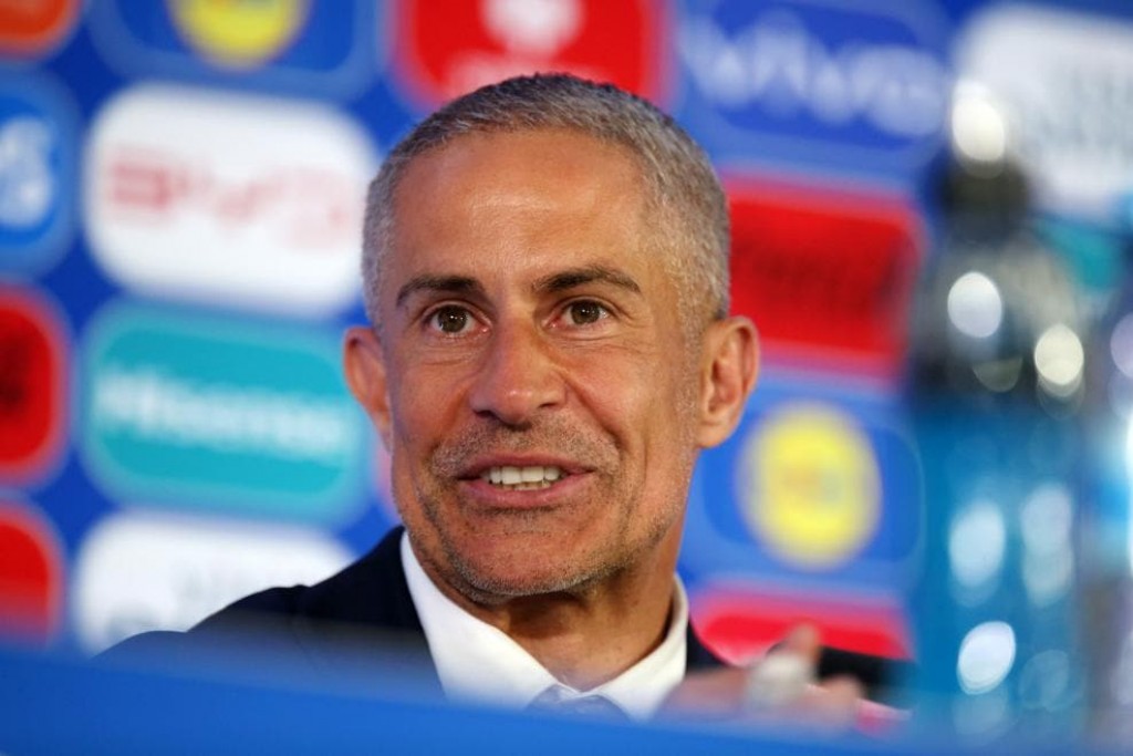 Ithurah vaguthukolheh libunu nama, Croatia balikoh levunees: Sylvinho