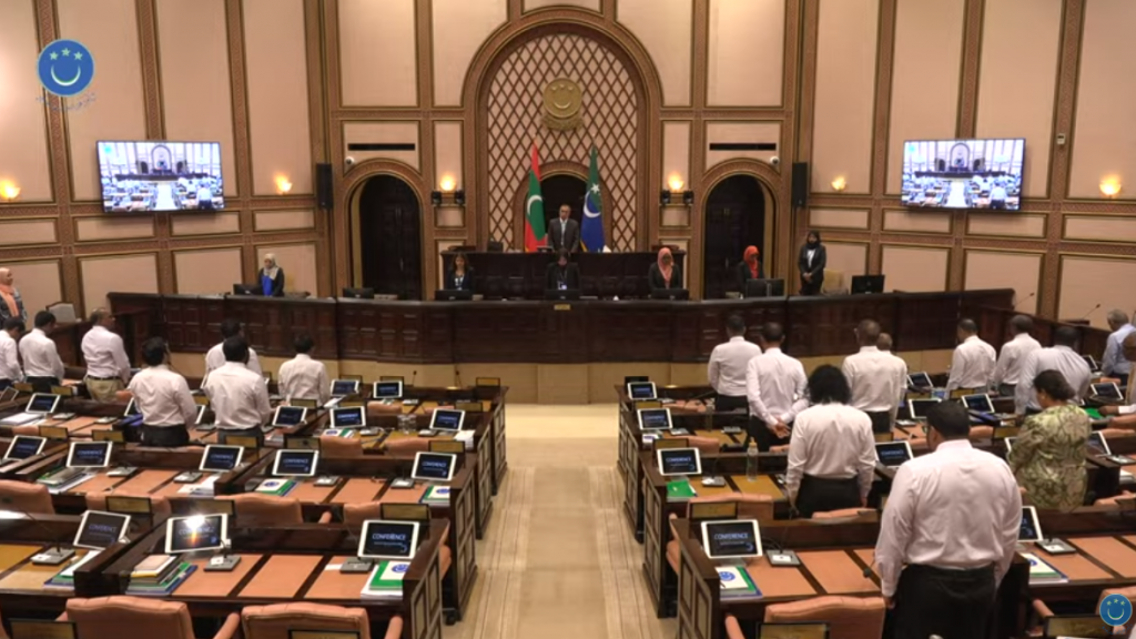 Abdullah Jameel ge handhaanugai Majilis gai sukootheh genesfi