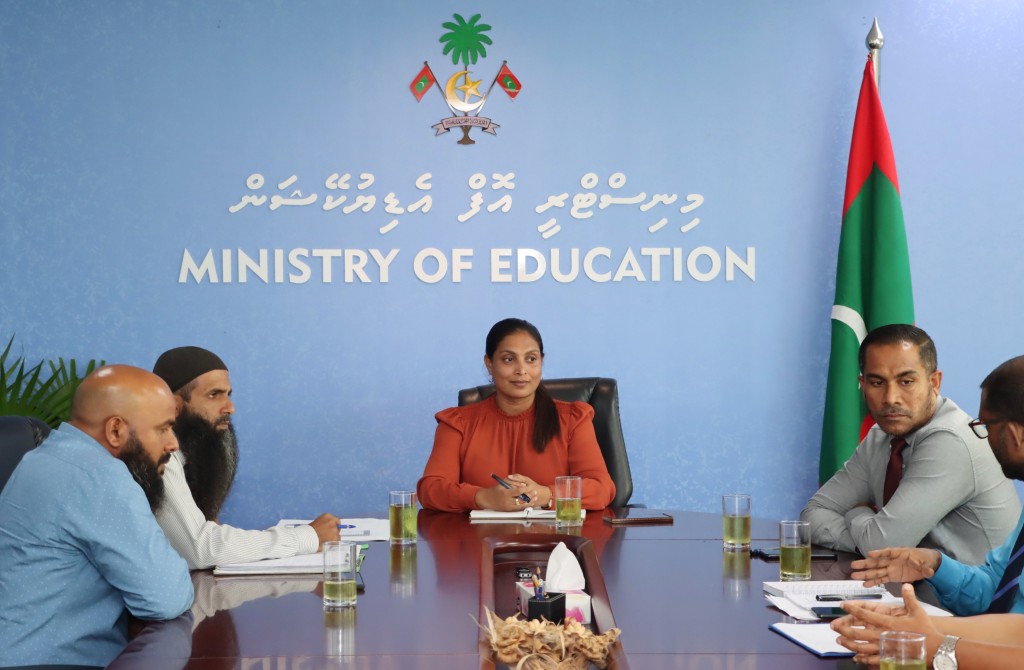 Arabiyya School ge beleniverin ge kanboduvun thah Minister assavaifi