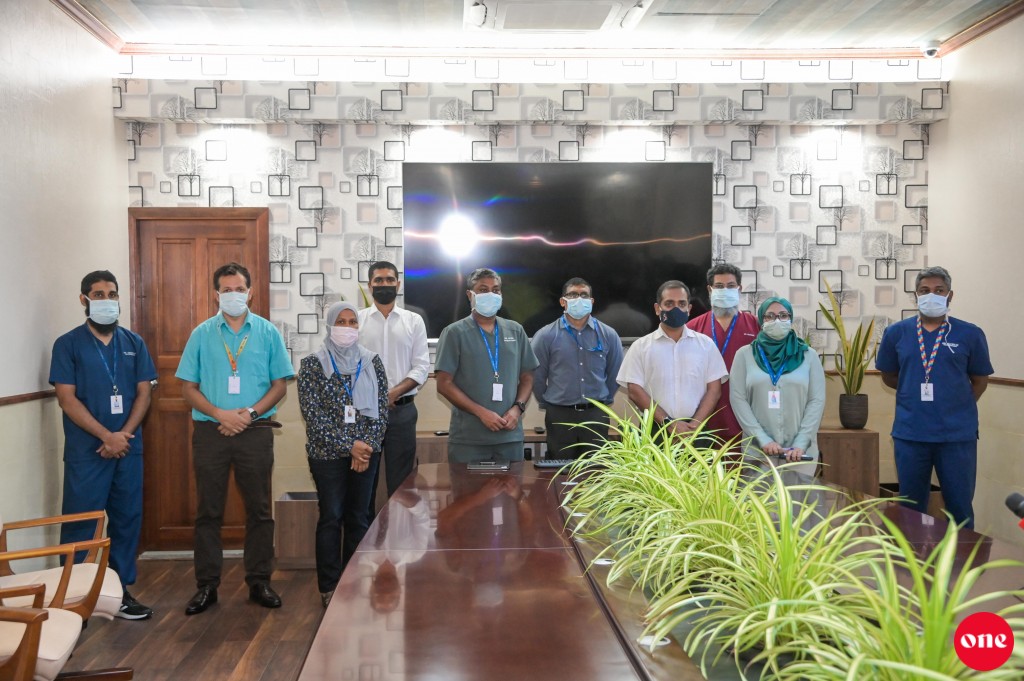 Gina adhadhehge bidheysee doctorunnaai naruhunge badhalugai dhivehin hoadhanee