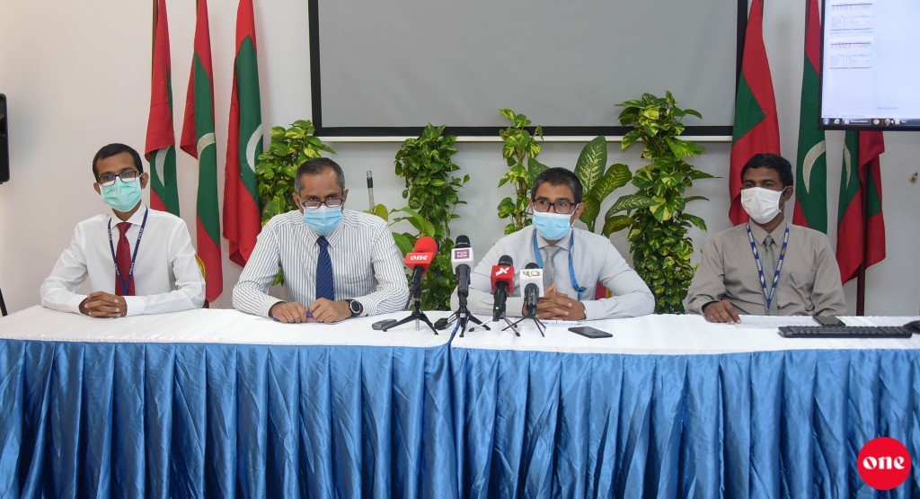 #OnePhoto : Krantu hidhumaithakaa beheygothun Environment Ministry in beyhvvi press