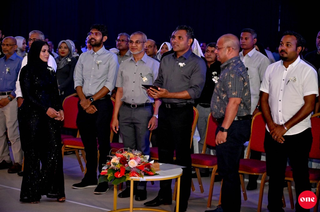 Karantuge sinaa'athah hidhumai kuraa faraaithakuge agu vazan kuran awardeh dhenee