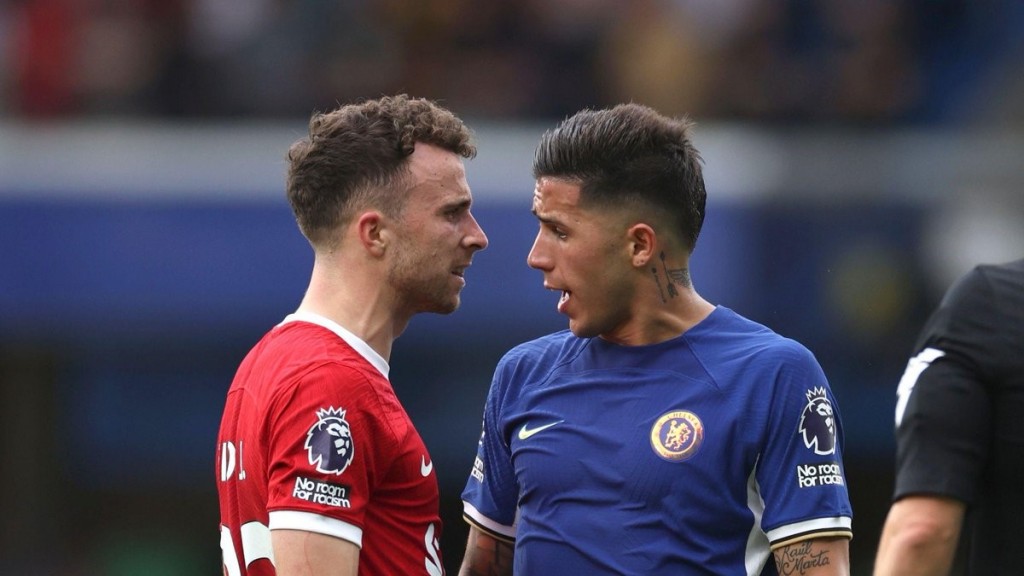 Chelsea aai Liverpool anekkaaves evvaru, Tottenham ahves point eh