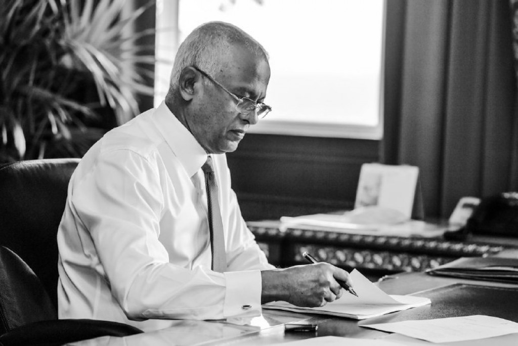 Kuwait ge emir avahaaravumun Raees Solih ge thauziyaa: Gelligen e dhiyaee aguhuri masahkaiy thakeh kohdhevvi hidhumaiytherieh